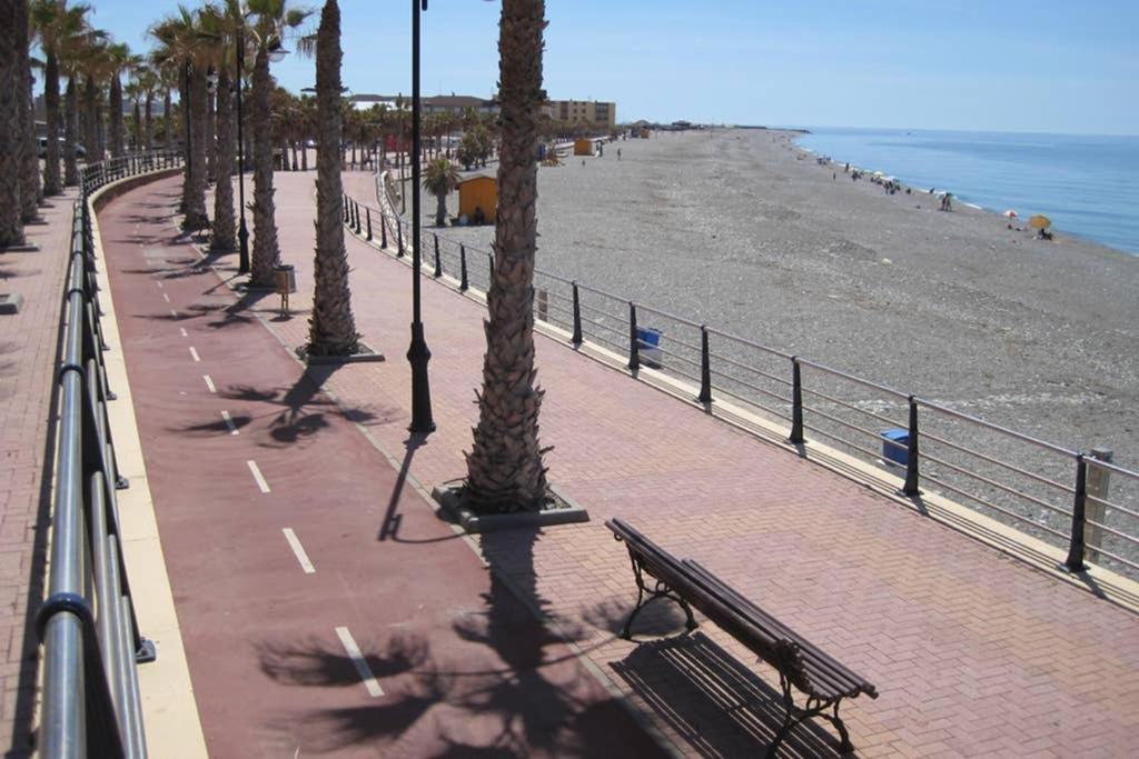 Estudio Delante Del Mar Adra Dış mekan fotoğraf